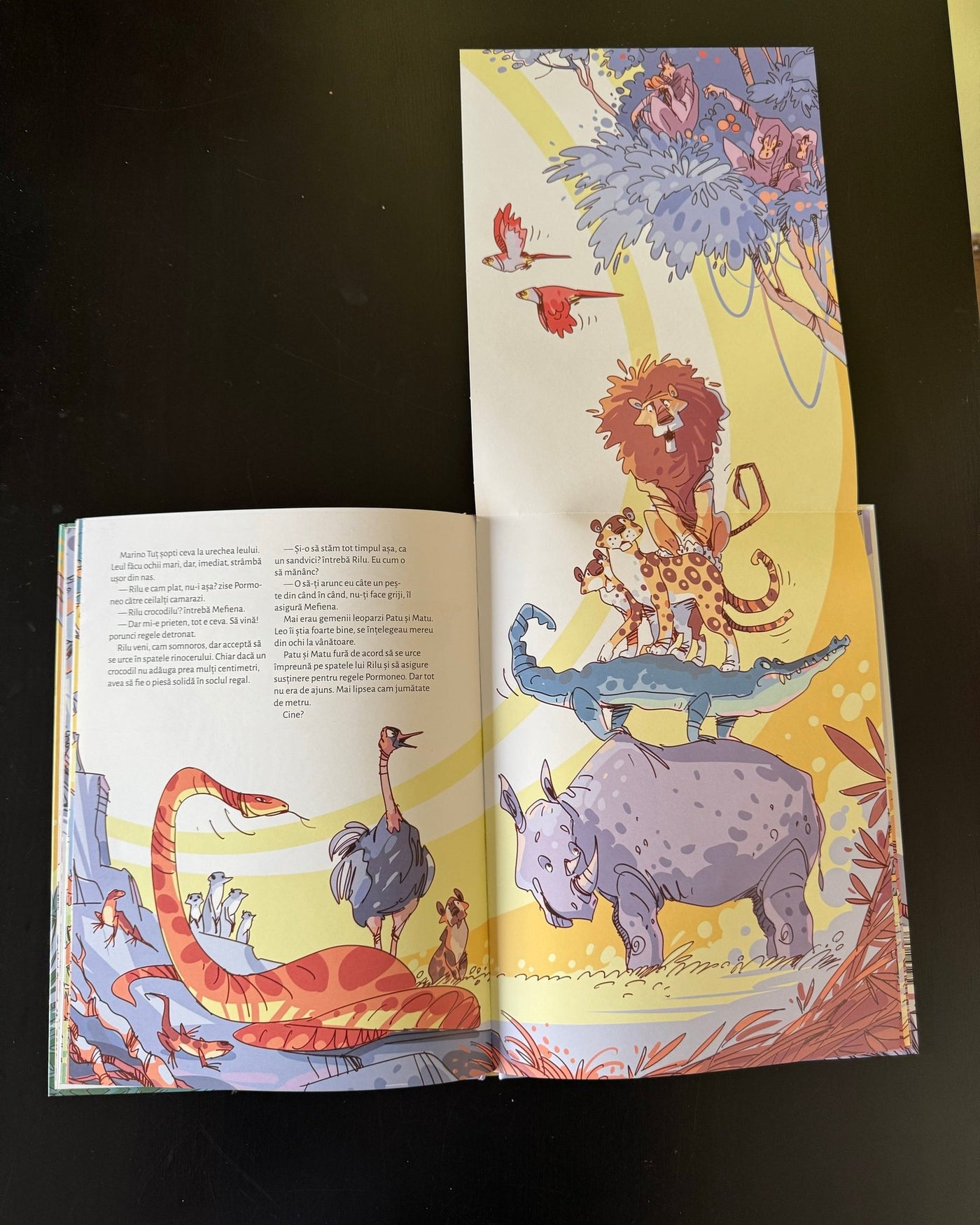 Pagini din interiorul cărții Turnul prietenilor de Olina Ortiz — ilustrații pentru copii